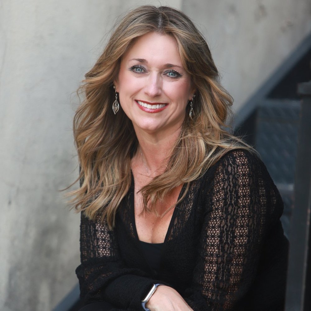 Meet your Posher, Traci